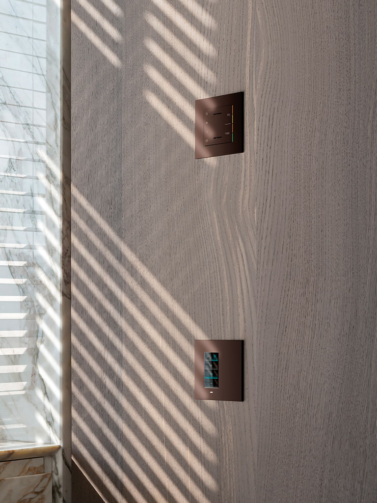 Porta finestra scorrevole e serramento su misura in PVC